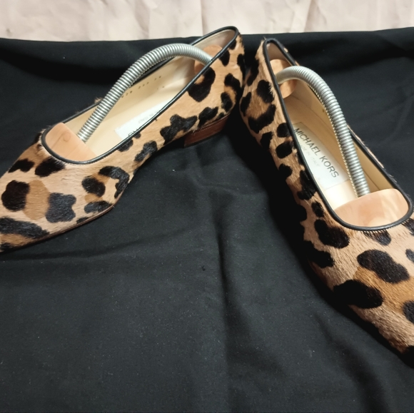 Michael Kors cheetah Fur flats 6.5 - Picture 4 of 5